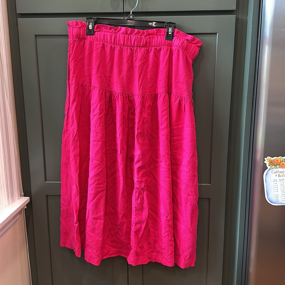 Pink linen skirt - Picture 3 of 3